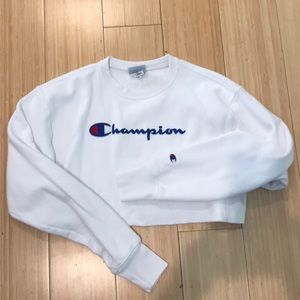 Champion cropped white sweatshirt